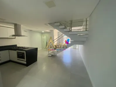 Sobrado com 2 Quartos à venda, 125m² no Centro, Penha