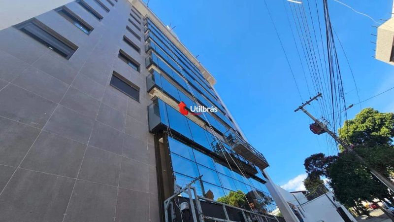 Apartamento com 3 quartos — Sagrada Família, Belo Horizonte