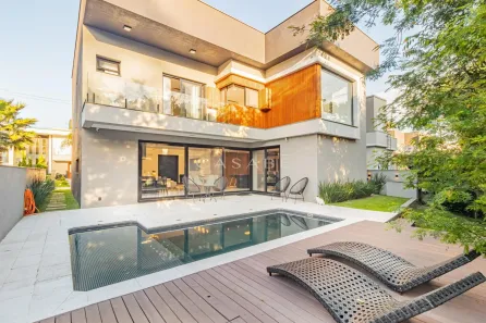 Casa de Condomínio com 3 Quartos à venda, 267m² no Distrito Industrial, Cachoeirinha