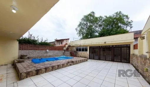 Casa com 4 Quartos à venda, 500m² no Nonoai, Porto Alegre