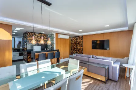 Apartamento com 3 Quartos à venda, 104m² no Cavalhada, Porto Alegre
