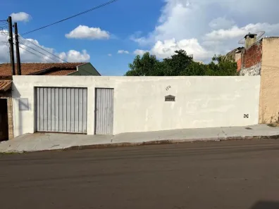 Casa com 2 Quartos à venda, 41m² no Paulista, Londrina