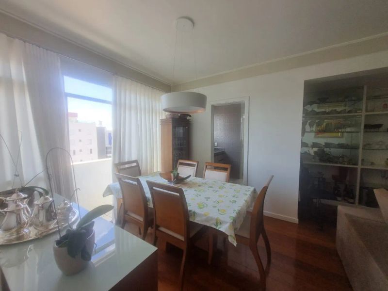 Apartamento com 2 quartos — Sion, Belo Horizonte