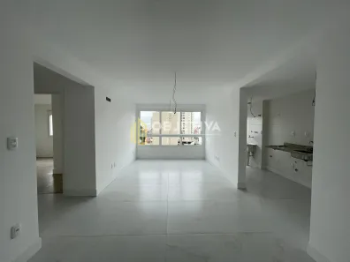 Apartamento com 2 Quartos à venda, 72m² no Passo da Areia, Porto Alegre