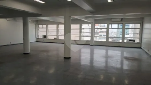 Sala Comercial para alugar, 100m² no República, São Paulo