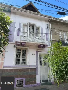 Sobrado com 2 Quartos à venda, 123m² no Floresta, Porto Alegre