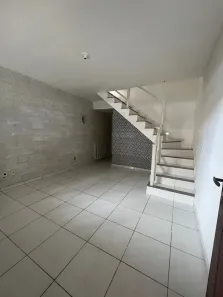 Casa com 2 Quartos à venda, 70m² no Trindade, São Gonçalo