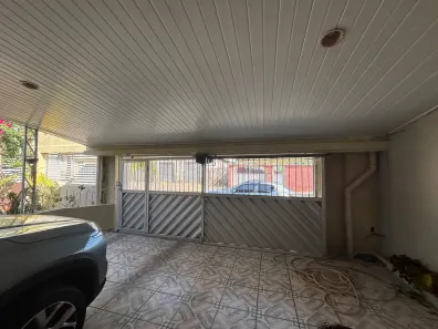 Casa com 4 Quartos para alugar, 200m² no Flores, Manaus