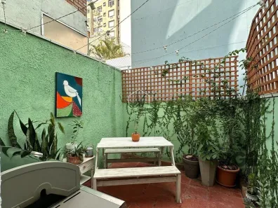 Casa com 2 Quartos para alugar, 163m² no Centro Histórico, Porto Alegre