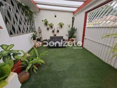 Casa com 4 Quartos à venda, 200m² no Vila Assunção, Santo André
