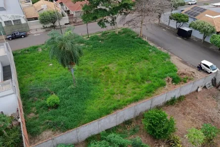 Lote/Terreno à venda, 300m² no Iporã, Araçatuba