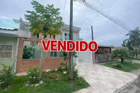 Sobrado com 3 Quartos à venda, 155m² no , Matinhos