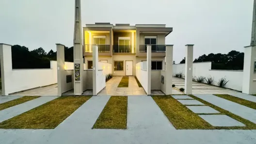 Sobrado com 2 Quartos à venda, 120m² no São João do Rio Vermelho, Florianópolis