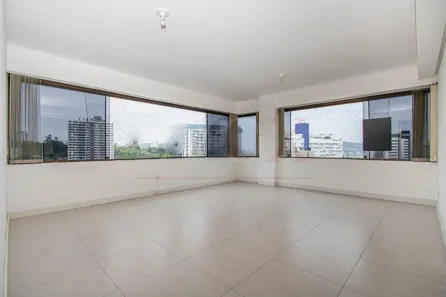 Apartamento com 3 Quartos para alugar, 93m² no Petrópolis, Porto Alegre