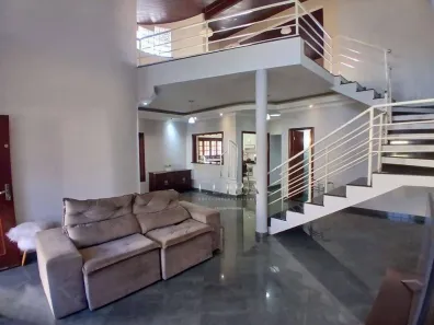 Sobrado com 3 Quartos à venda, 282m² no Jardim São Vito, Americana