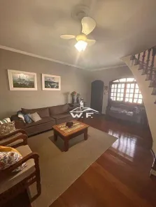 Casa com 3 Quartos à venda, 237m² no Jardim Rony, Guaratinguetá
