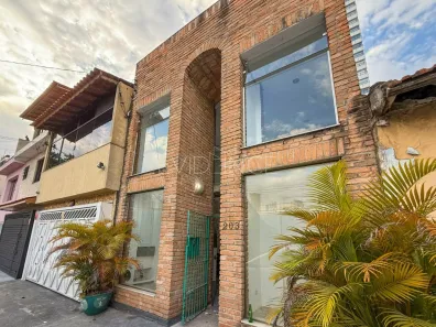Prédio Comercial com 3 Quartos para alugar, 120m² no Tatuapé, São Paulo