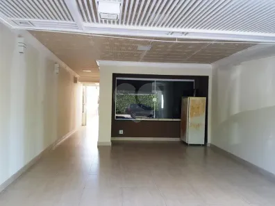 Sobrado com 4 Quartos à venda, 400m² no Parque Maria Domitila, São Paulo