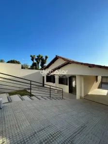 Casa com 3 Quartos para alugar, 198m² no Santa Branca, Belo Horizonte