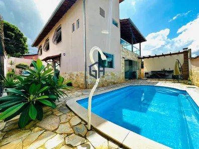 Casa com 4 Quartos à venda, 360m² no Santa Amélia, Belo Horizonte