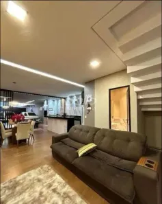 Sobrado com 3 Quartos à venda, 205m² no Novo Mundo, Uberlândia