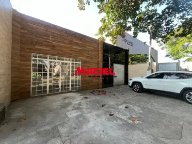 Casa com 6 Quartos para alugar, 200m² no Jardim Paulista, São José dos Campos