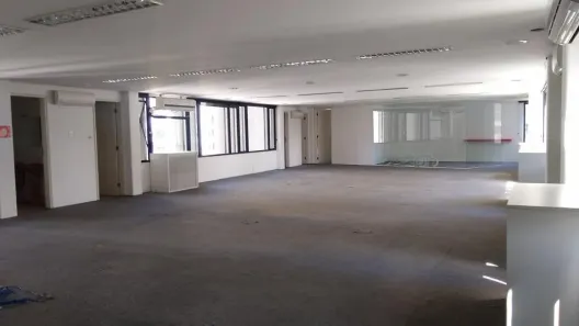 Sala Comercial para alugar, 221m² no Cidade Monções, São Paulo