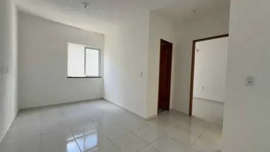 Apartamento com 2 Quartos para alugar, 45m² no Gereraú, Itaitinga