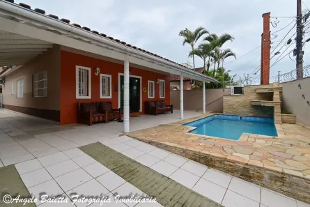 Casa com 3 Quartos à venda, 180m² no Bal Stella Maris, Peruíbe
