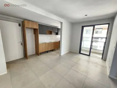 Apartamento com 2 Quartos à venda, 62m² no Centro, Florianópolis