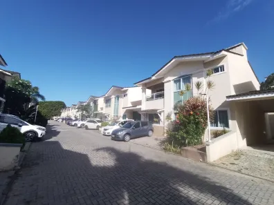 Casa com 3 Quartos à venda, 187m² no Lagoa Redonda, Fortaleza
