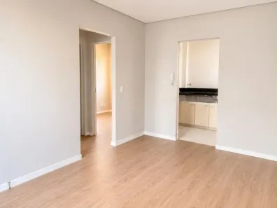 Apartamento com 2 Quartos para alugar, 55m² no Castelo, Belo Horizonte