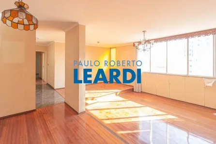 Apartamento com 3 Quartos à venda, 130m² no Santa Cecília, São Paulo