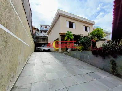 Sobrado com 4 Quartos à venda, 279m² no Jardim City, Guarulhos