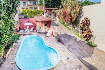 Sobrado com 3 Quartos à venda, 263m² no Parque Santa Fé, Porto Alegre