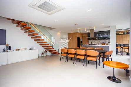 Apartamento com 3 Quartos à venda, 162m² no Água Verde, Curitiba