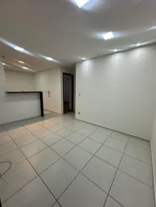 Apartamento com 2 Quartos para alugar, 44m² no Papagaio, Feira de Santana
