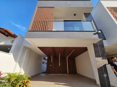 Casa com 3 Quartos à venda, 186m² no Ipiranga, São José