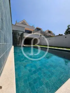 Casa de Condomínio com 4 Quartos para venda ou aluguel, 600m² no Barra da Tijuca, Rio de Janeiro