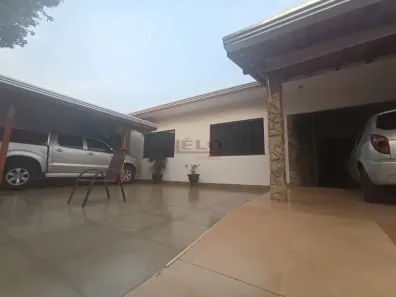 Casa com 3 Quartos à venda, 124m² no Cidade Jardim, Maringá