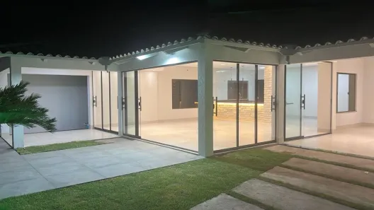 Casa com 3 Quartos à venda, 196m² no Plano Diretor Sul, Palmas