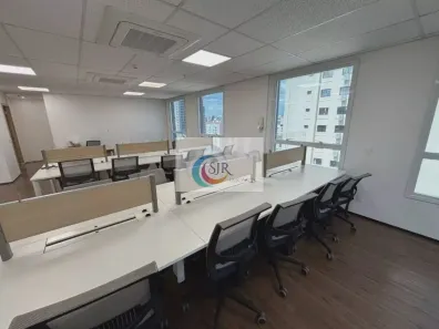 Sala Comercial para alugar, 212m² no Vila Olímpia, São Paulo