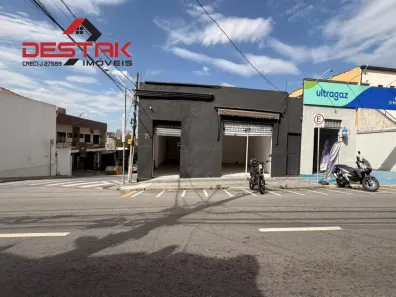 Imóvel Comercial para alugar, 188m² no Vila Vianelo, Jundiaí
