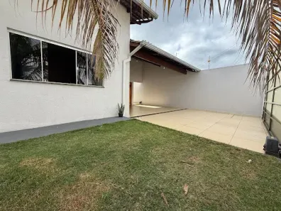 Casa com 3 Quartos à venda, 172m² no Bandeiras, Anápolis