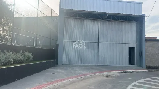 Galpão/Depósito/Armazém para alugar, 330m² no Marcílio de Noronha, Viana