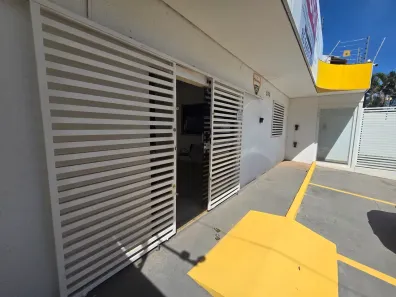 Sala Comercial com 4 Quartos para alugar, 130m² no Alvorada, Cuiabá
