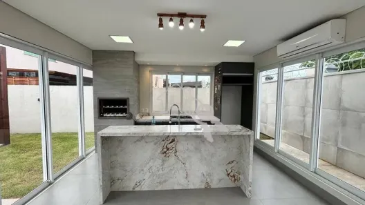 Casa de Condomínio com 3 Quartos à venda, 312m² no Lagoa, Porto Velho
