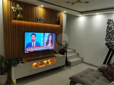 Sobrado com 2 Quartos à venda, 72m² no Jardim Mangalot, São Paulo
