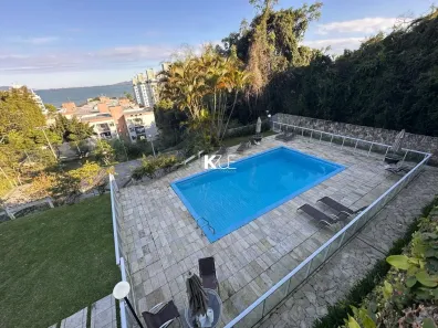 Apartamento com 3 Quartos à venda, 95m² no Coqueiros, Florianópolis