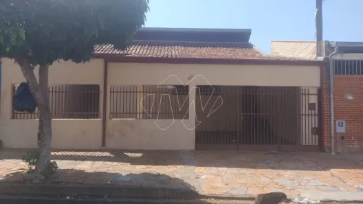 Casa com 3 Quartos à venda, 142m² no Jardim Roberto Selmi Dei, Araraquara